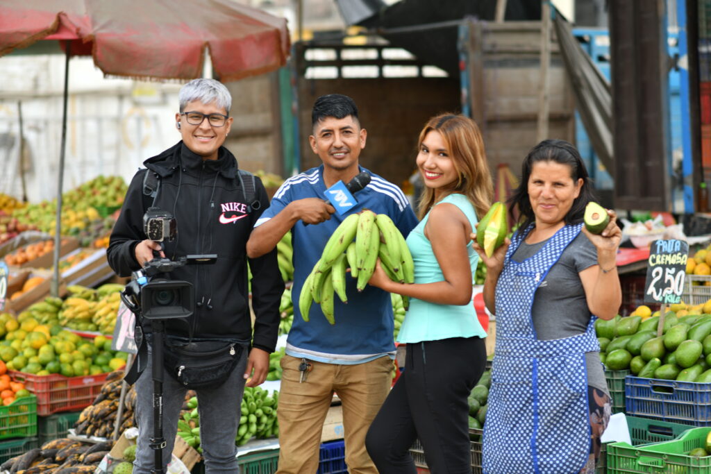 mercado tierra prometida santa anita rosa maría cabrera periodista atv frutas
